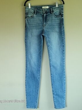 Hidden Jeans Amelia Mid Rise Skinny Jeans Size 27 Santa Rosa Blue Wash Like New